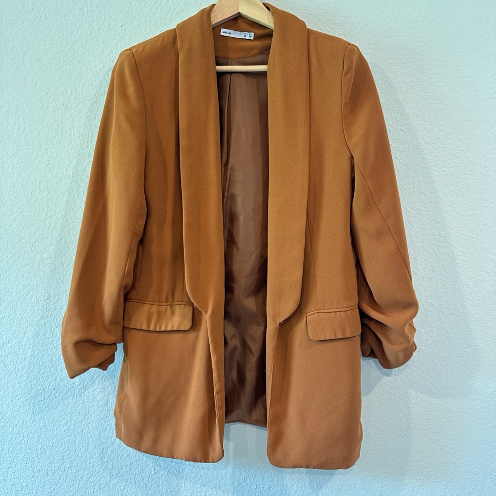 Women's Tan Blazer